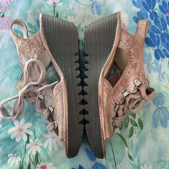 Fly London Yfla Luna Metallic Wedges - 38 - 7/7.5 - Picture 4 of 14